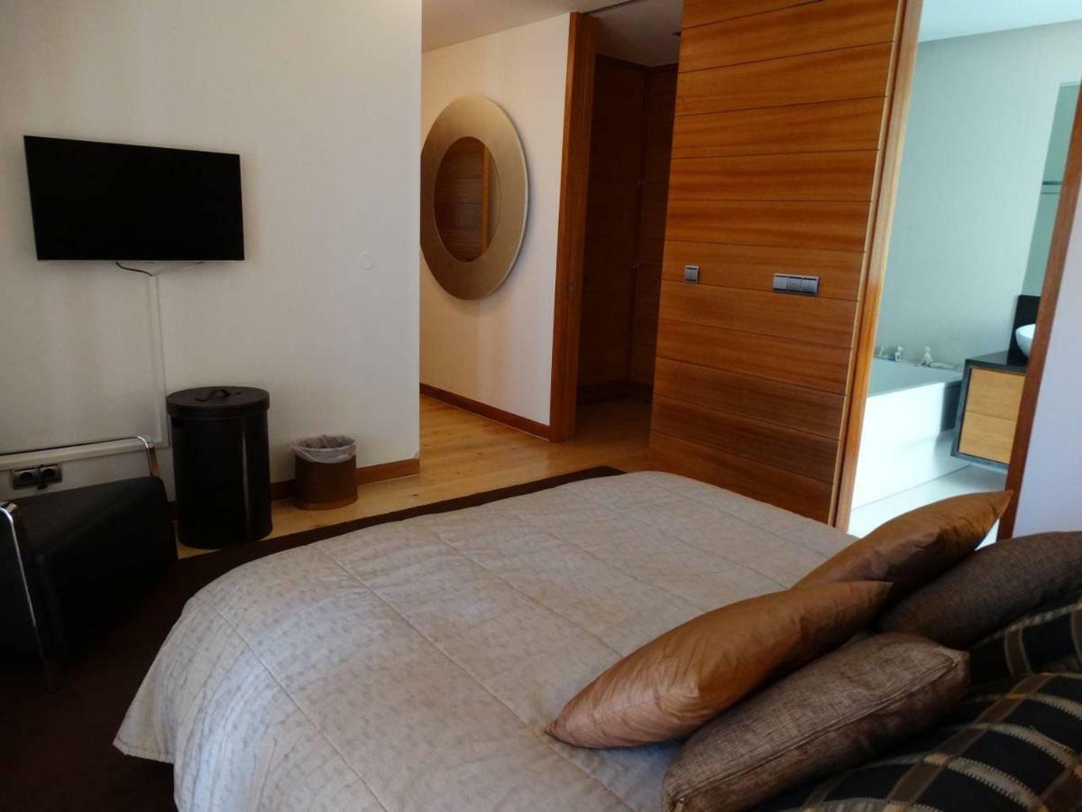 Apartamento Com 3 Quartos E Piscina Вале до Лобо Екстериор снимка
