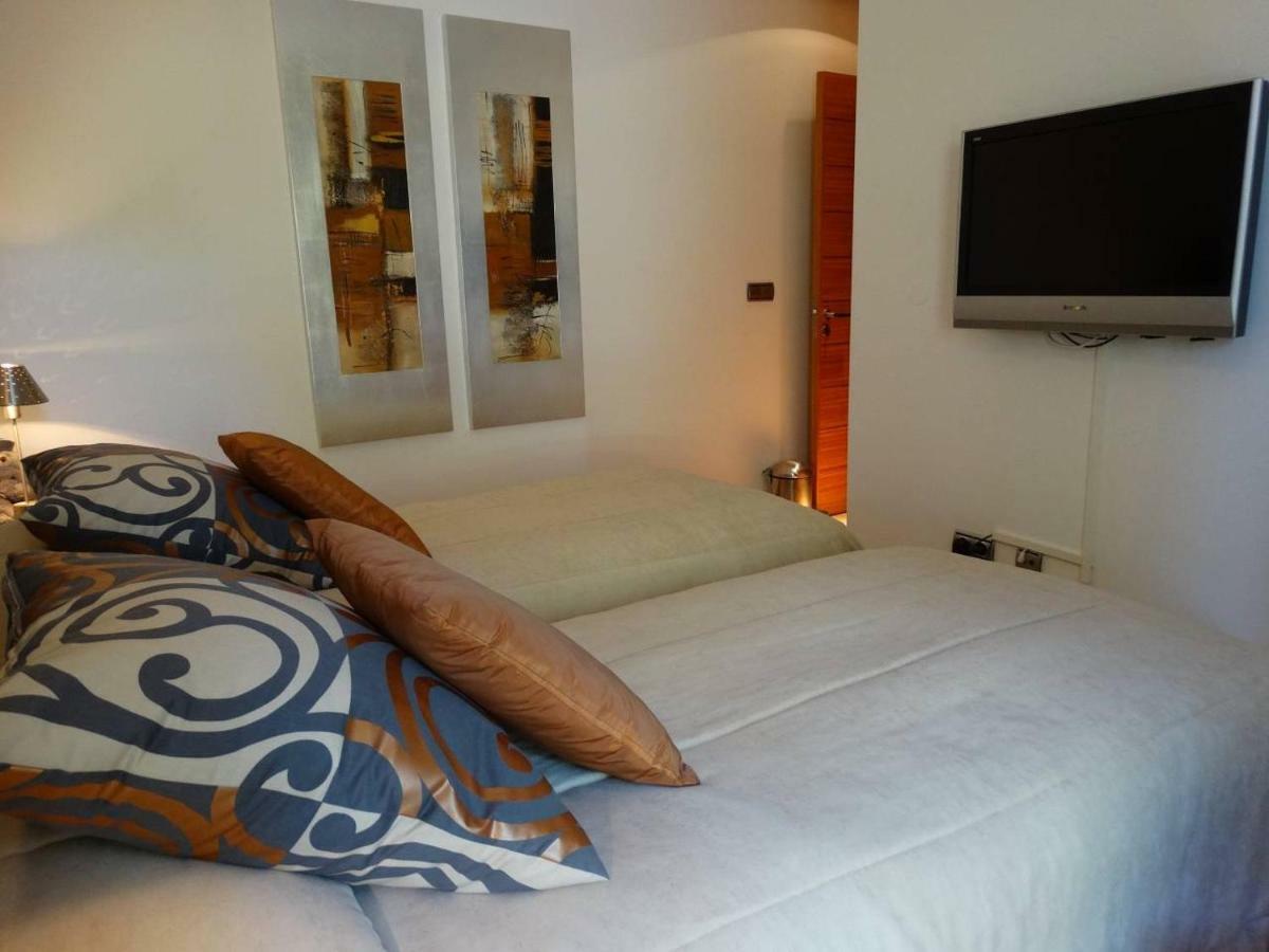 Apartamento Com 3 Quartos E Piscina Вале до Лобо Екстериор снимка