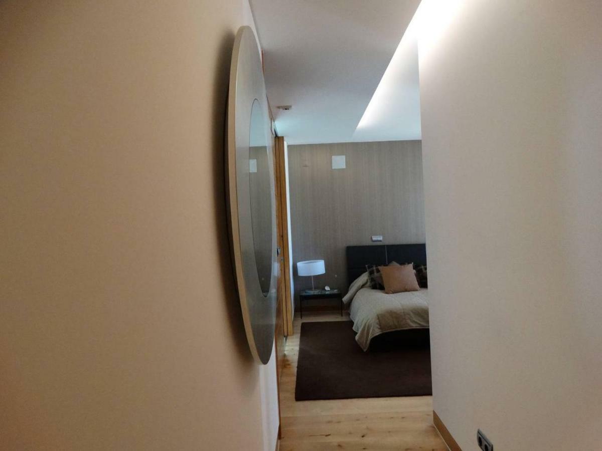 Apartamento Com 3 Quartos E Piscina Вале до Лобо Екстериор снимка